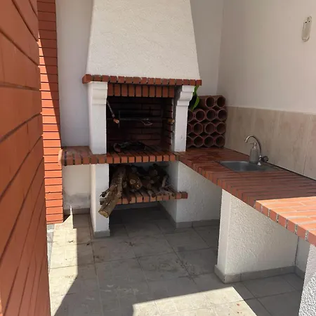 Areia Branca - *